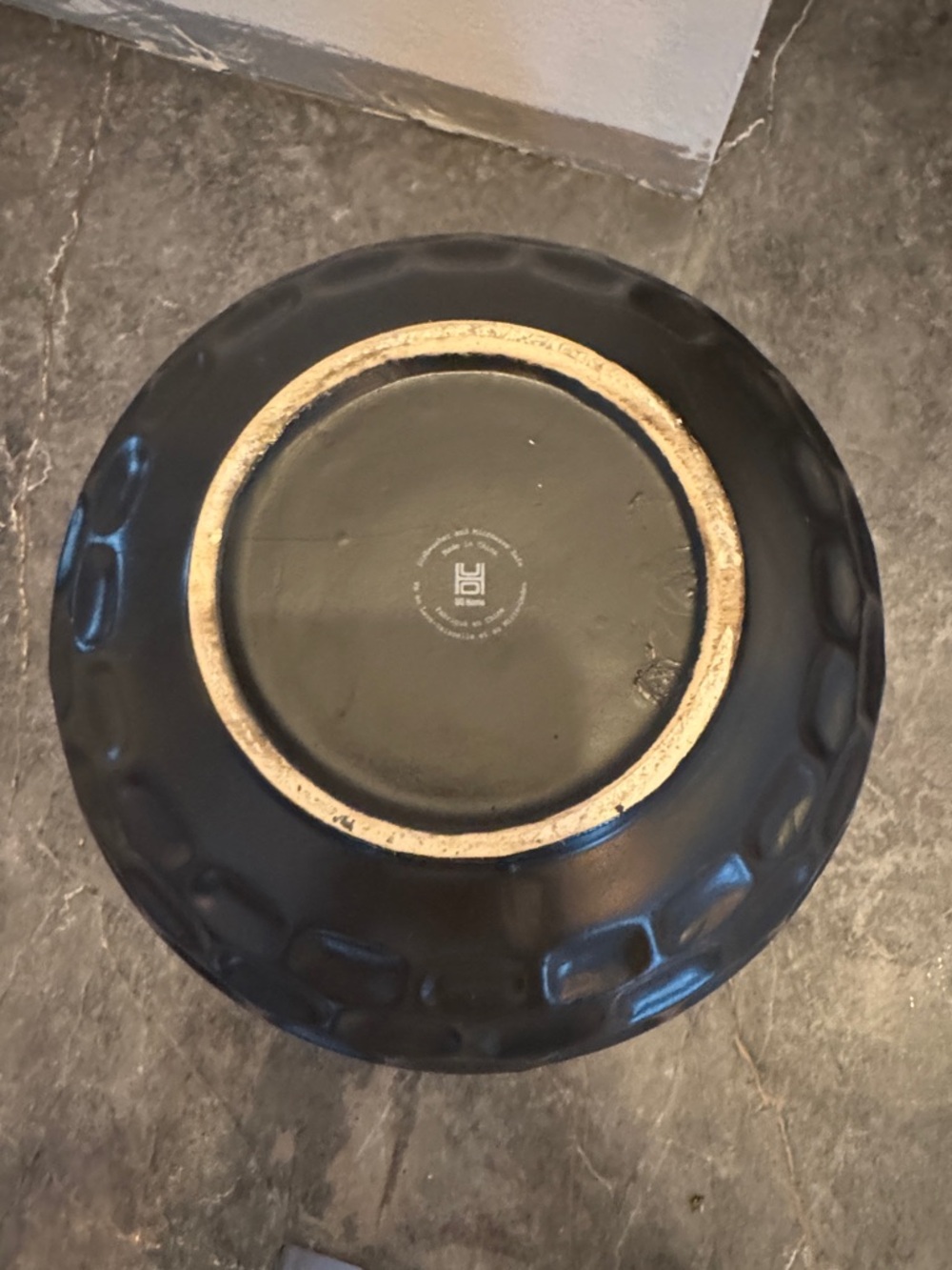 Textured Black Ceramic Bowl with Natural Rim - Picture 2 of 3
